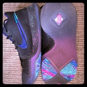 Nike Kyrie Irving 3 ‘Flip the Switch’ Sz 10